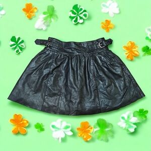 MUUBAA lack Leather Skirt SIZE 4 Classic pleated mini